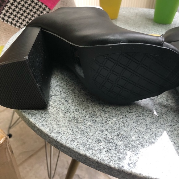 Black Leather Peep Toe Shootie 6 - Picture 6 of 7